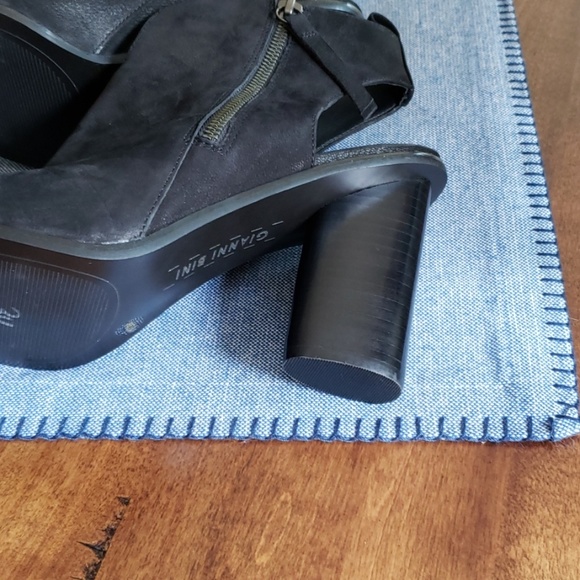 Gianni Bini Peep Toe Sandals - Picture 3 of 5